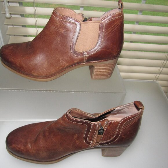 Dansko Harlene Brown Burnished-Leather Chelsea Booties • EU 40 / US 9.5-10 - Picture 5 of 9